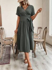 SHEIN LUNE 女士純色V領束腰蝙蝠袖褶皺休閒夏季短袖連衣裙 - 橄欖綠 - 查看 5