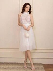 Chiquease Áo kiểu dây buộc dây phối lưới hoa 3D màu trơn dành cho nữ - trắng - Xem 4