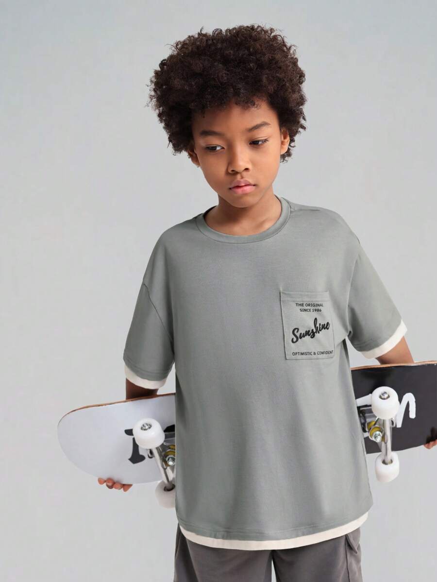 SHEIN Tween Boys' Knitted Patchwork Letter Print Loose Fit T-Shirt With Pocket - Multicolor - View 1