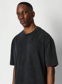 SUMWON تي شيرت مغسول مع طباعة رسم دوامي على الظهر