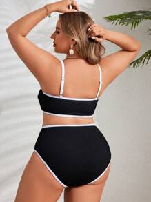 SHEIN Swim Curve Beach Swimwear Set Große Größen für Damen mit Kontrastborte, Sommer - Schwarz - Übersicht 2