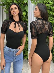 SHEIN Privé Ladies' Sexy And Romantic Short Sleeve Bubble Bodysuit With Hollow Lace Stitching - Black - View 1