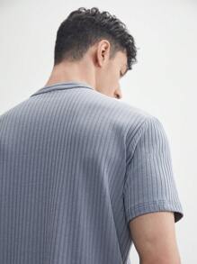 Manfinity RebelGame Easy Care Men's Solid Heather Gray Short Sleeve Stand Collar Cardigan T-Shirt For Summer - Grey - View 4