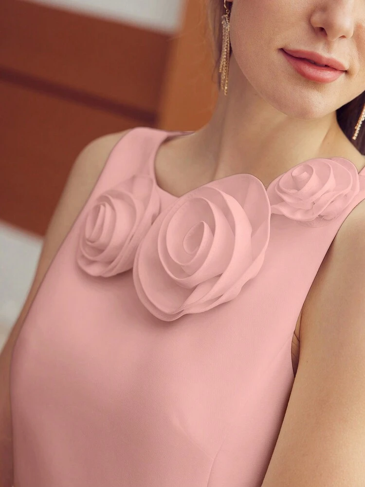 SOLID STEREO FLOWER DETAIL DRESS