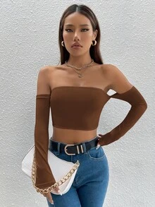 SHEIN PETITE Top sólido de hombros descubiertos y recortado - Café integral - Ver 3