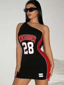 SHEIN ICON Vestido mini ajustado deportivo de baloncesto negro y rojo con un solo hombro y estampado de contraste en color para mujer estilo Y2k para verano
