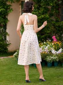 Vintamour Vintage Elegant Women's Dress, Ditsy Floral Pleated Yellow Dress With Halterneck And Umbrella-Shaped Hem, For Spring/Summer Cottagecore Dress Yellow Dress Summer Dress Country Concert Outfit Floral Dress Graduation Outfit Hawaiian Teacher Clothes Yellow Dress Long Women Dresses Cottagecore - Yellow - View 2