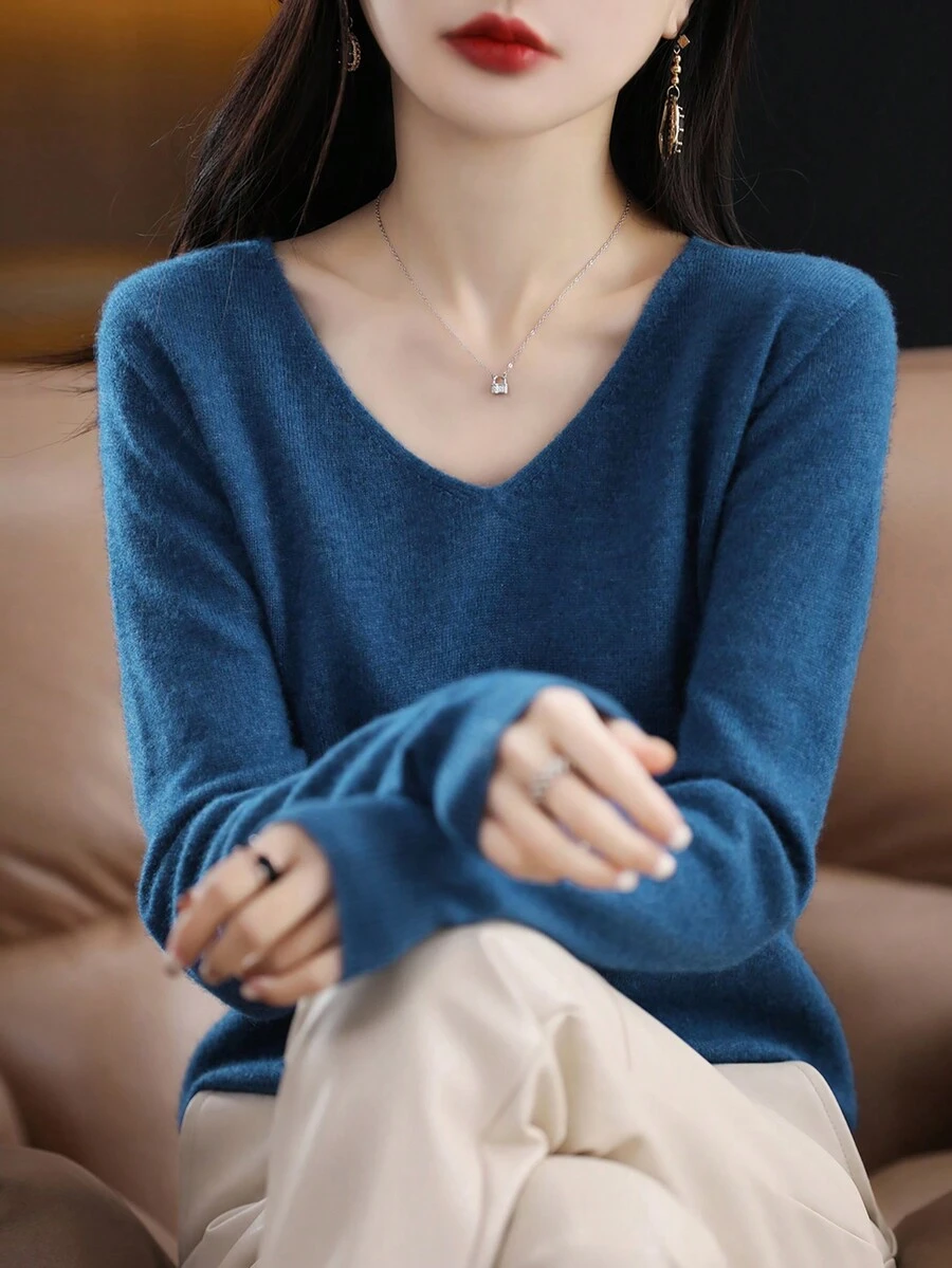 100%美麗諾羊毛女士毛衣V領套頭上衣，第一線現貨，休閒長袖無縫針織毛衣 - 藏蓝色 - 查看 1