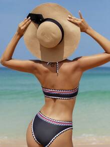 SHEIN Swim Conjunto de bikini sexy de mujer con detalles de estampado floral y smocking para vacaciones en la playa