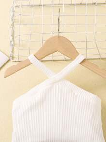 Conjunto de dos piezas con top de punto de cuello de halter cruzado y falda vaquera de cola de pez para niña joven - Azul y blanco - Ver 5
