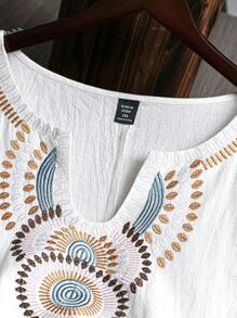 EMERY ROSE White Embroidered Plus Size Dress For Summer,Beach Dress Sundress,Holiday Outfits Boho