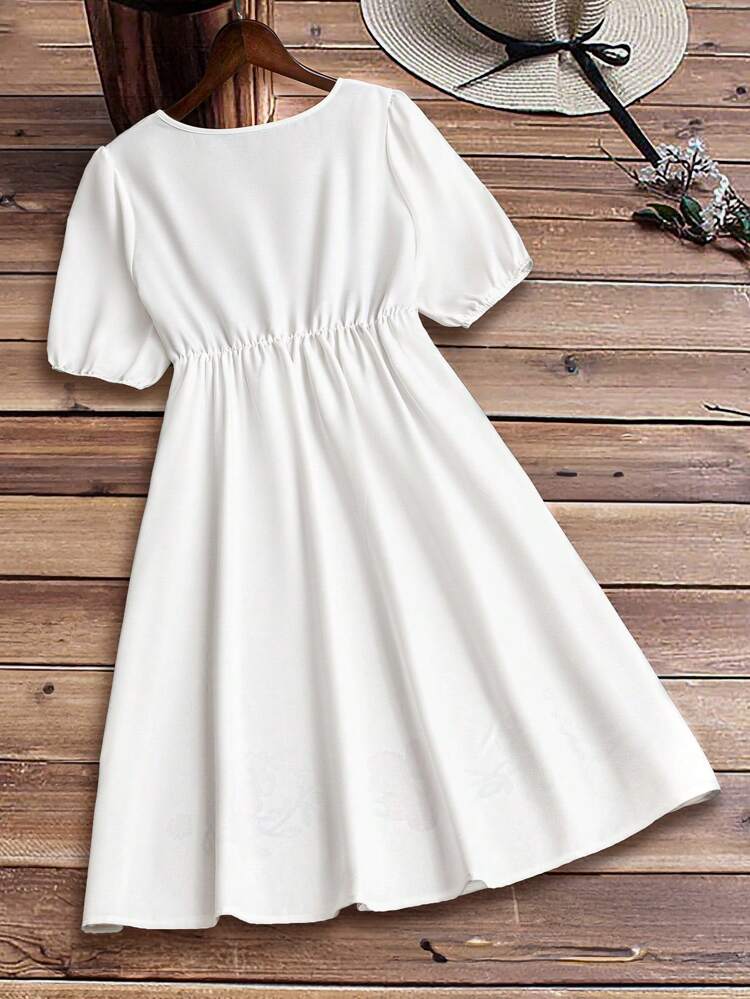 Summer White Vintage Floral Print Plus Size V-Neck Short Sleeve Dress