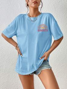 INAWLY 女式夏季棕榈树字母印花圆领落肩宽松休闲 T 恤 FOREVER CHASING SUNSETS - 淺藍色 - 查看 3