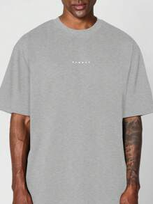 SUMWON 常规版型短袖 T 恤，带阿拉伯字母图案印花 - 灰色 - 查看 5