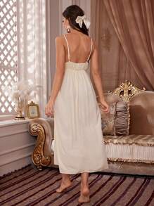 PalaceNights 蕾絲拼接附腰帶睡袍和吊帶連衣裙睡衣套裝 - 杏色 - 查看 3