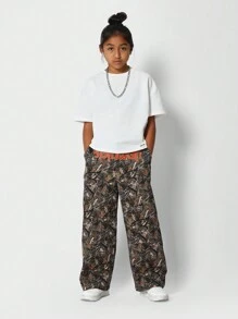 SUMWON Tween Girls Flare Fit Pant With All Over Print