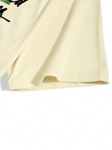Manfinity EMRG Camiseta de manga corta con cuello redondo, estampado de coche de carreras y letras para verano