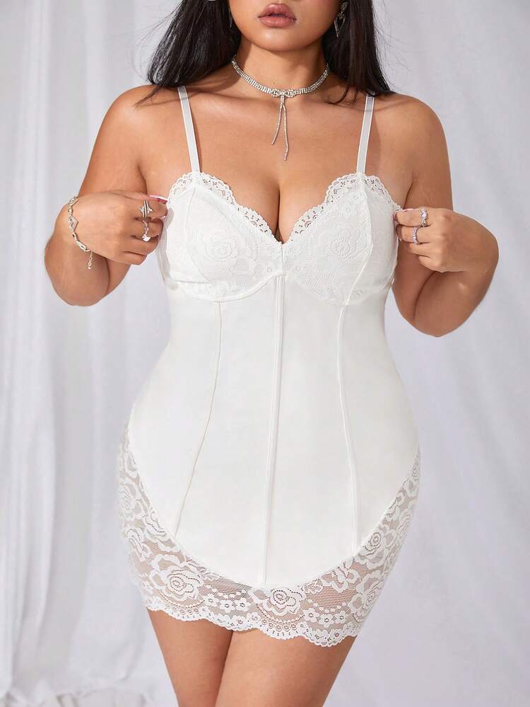 Lace Splicing Tight Camisole Dress With Special Chest Cup Design And Waist Cincher