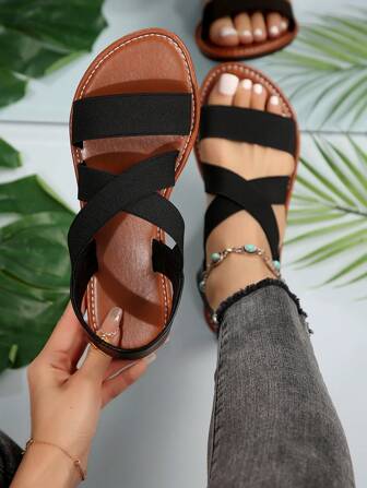Nuevas sandalias de mujer de primavera/verano, sandalias estilo romano casual con estilo y cómodas, de color negro, beige y marrón, sandalias planas casuales de unicolor con suela gruesa y tejido cómodo para la playa, sandalias de suela gruesa recomendadas por bloggers, zapatos de playa de verano, elegantes diapositivas de tacón bajo con hebilla y punta redonda, zapatillas simples para exteriores resistentes al olor y antideslizantes, versátiles sandalias planas deslizantes, talla pequeña para mujeres