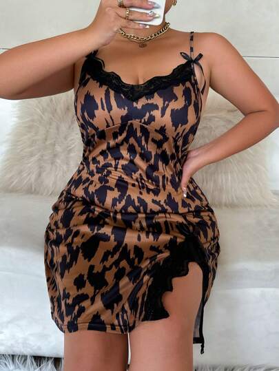SHEIN Plus Size Leopard Print Contrast Lace Side Slit Hem Cami Pajama Night Dress