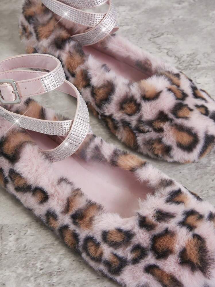 SHUZIA Zapatos planos de diseño de moda para mujeres con estampado de leopardo y revestimiento peludo - Plateado - Añade 3