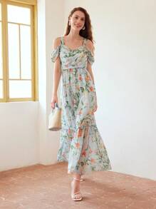 MOTF PREMIUM 復古花卉露肩襯托褶邊洋裝 - 淺藍色 - 查看 2