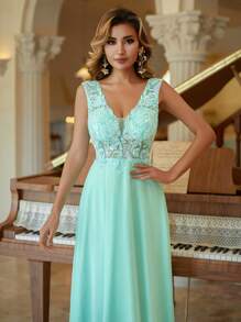 Vestido de noche de gasa para mujer con aplicaciones de encaje y escote en V profundo - verde menta - Ver 7
