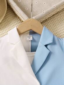 Cô gái trẻ 3 chiếc áo thun ngắn tay dệt kim khối màu có cổ bẻ, quần âu dệt kim màu trơn và áo ba lỗ dệt kim màu trơn - Xanh và trắng - Xem 4