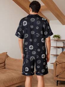 男士短袖單排釦睡衣和短褲套裝，夏季家居服 - 黑色 - 查看 2