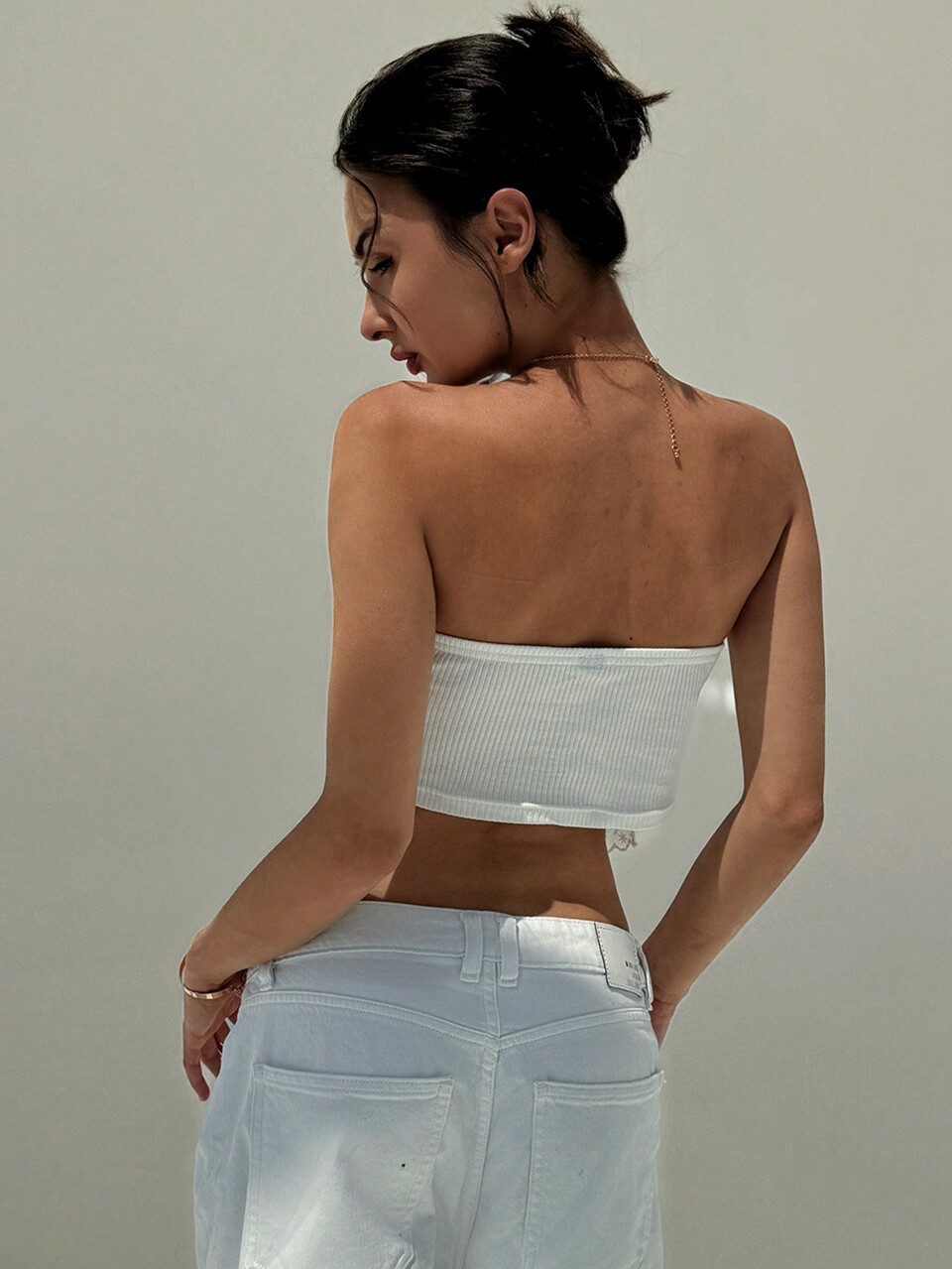 Romantic Date Mesh Contrast Cropped Tight Strapless White Women's Top