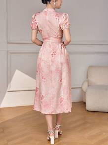 Modelyn 女士时尚优雅泡泡袖旗袍连衣裙，收腰 A 字下摆，旗袍/改良年轻现代旗袍 - 粉色 - 查看 2