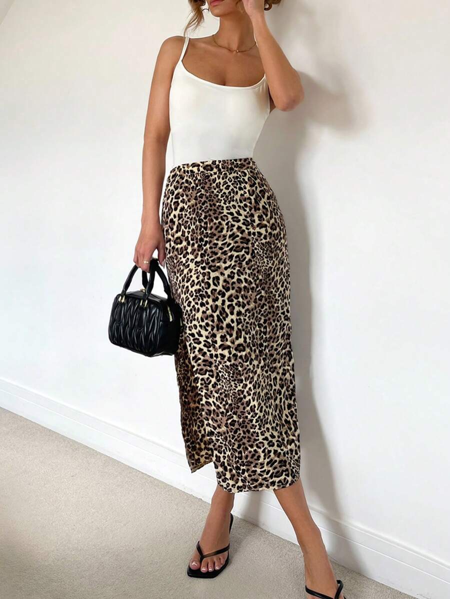 SHEIN Essnce Women's Plus Size White Basic Tank Top + Leopard Print Combination Skirt Fashionable Casual 2pcs/Set - Multicolor - View 1