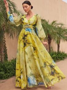 随意剪裁花卉水彩印花灯笼袖V领腰部褶饰拼布彩色装饰纽扣雪纺连衣裙，高级优雅，端庄大方