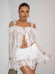 SHEIN BAE 浪漫白色蕾絲上衣，波浪邊設計帶有蕾絲裝飾和喇叭袖，適合夏季海灘假期和約會夜晚，適合日常穿著和外出，多功能短款女士襯衫適合音樂節，音樂會和表演 - 白色 - 查看 4