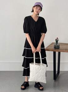 FRIFUL 女式夏季褶皱短款泡泡袖腰部收紧多层荷叶边下摆休闲连衣裙太阳裙 - 黑色 - 查看 2