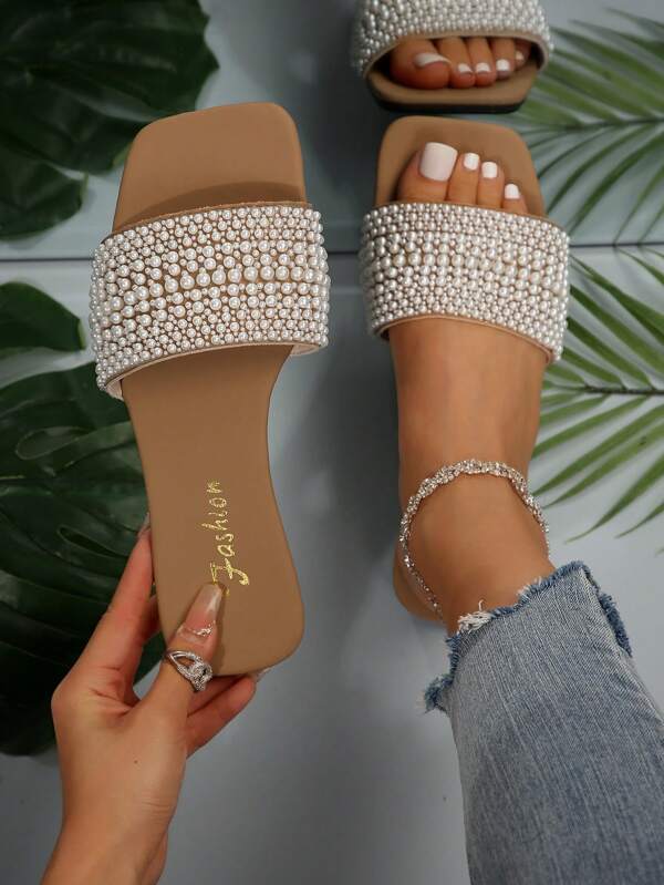 Women's Large Size Brown Faux Pearl Decorated Flat Sandals, 5 Sizes Gradient Luxury Faux Pearl Design, Summer Casual Comfortable Non-Slip Slippers (Size 35-43)