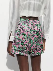 Maija Women's 70s Style Random Printed Casual Shorts - Multicolor - View 2