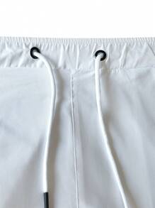 Manfinity Homme 宽松男士斜口袋抽绳短裤 - 白色 - 查看 5
