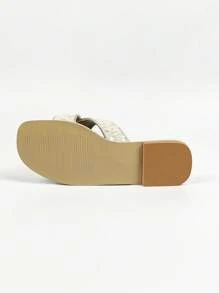 Women Glitter Crisscross Decor Sandals, Holiday Style, Gold Flat Sandals, Daily Wear & Home Sandals, High-End Look, Comfortable & Versatile - Gold - View 8