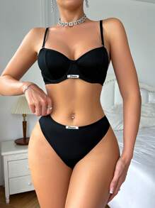 SHEIN Women's Solid Color Letter Patched Bra & Panty Underwear Set