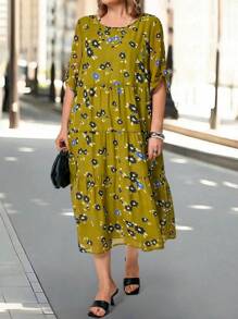 EMERY ROSE Plus Size Women's Teacher Clothes Ripe Elegant  Floral Printed Round Neck Half Sleeve Doubledeck Casual Casual Dress With Layered Ruffle Hem