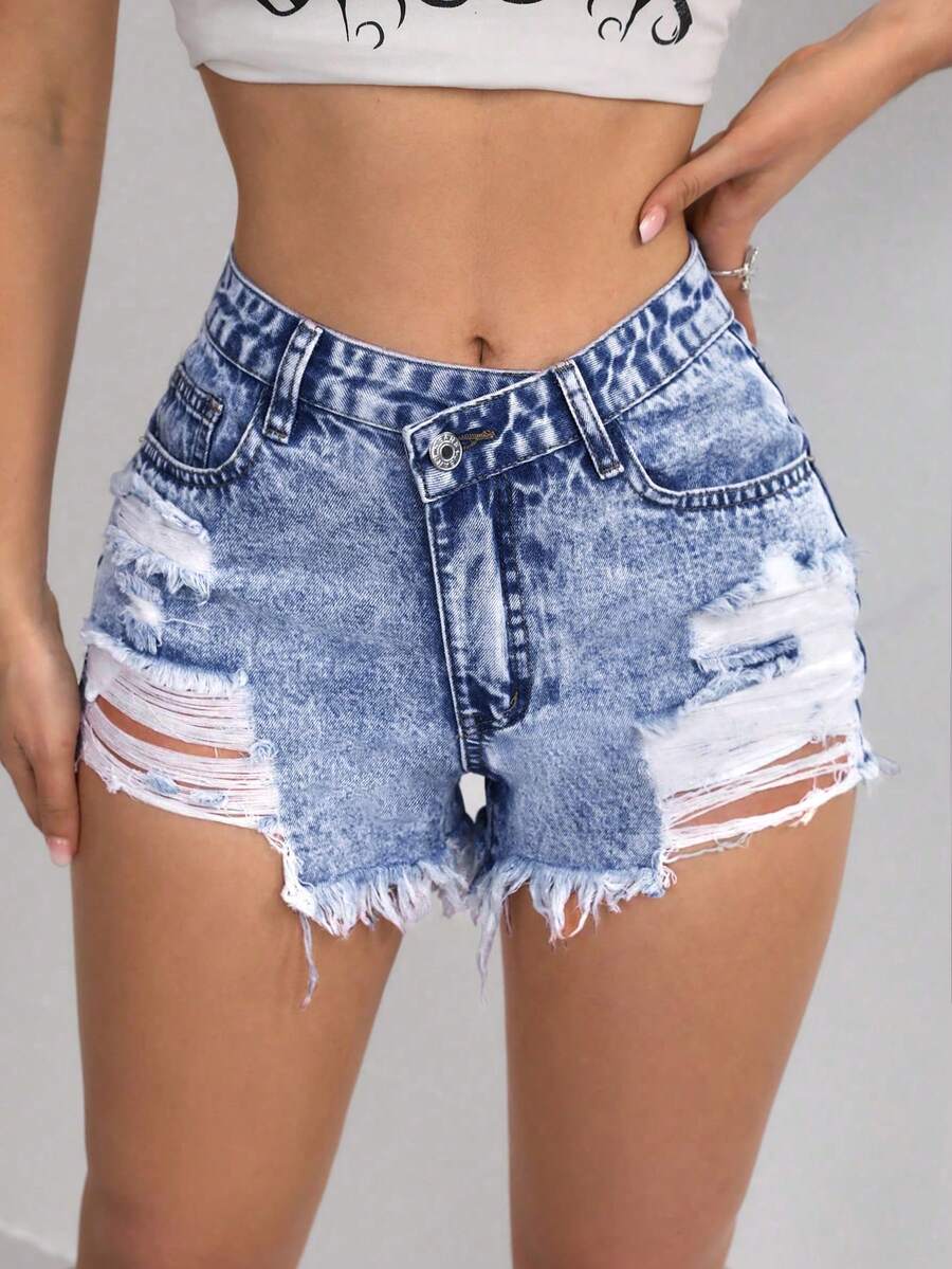 SHEIN PETITE 女士不對稱腰部破洞牛仔短褲，附口袋和鬆散邊緣設計 - 中等水洗藍 - 查看 1