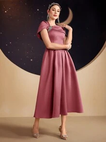 Modelyn 女士纯色不对称领口荷叶边装饰短袖优雅夏季连衣裙、派对连衣裙、派对连衣裙长款晚礼服 - 藕粉色 - 查看 3