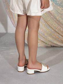 鑲鑽蝴蝶結高跟涼鞋，適合女孩穿著時舒適且時尚