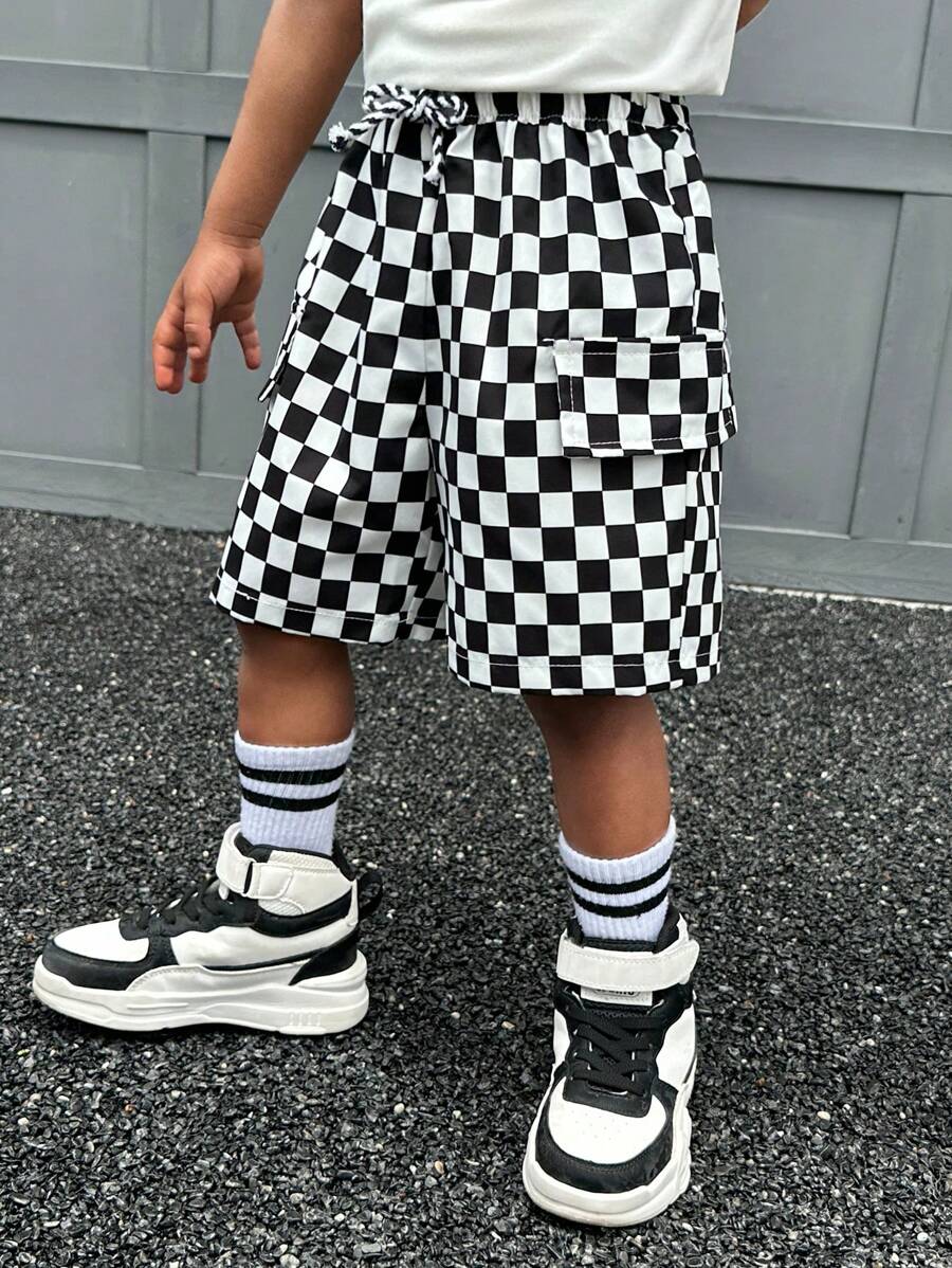 SHEIN Young Boys' Casual Loose Plaid Woven Shorts, Comfortable & Versatile