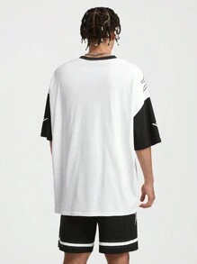 Manfinity VCAY Men's 2pcs/Set Glossy Printing Loose Knitted Short Sleeve T-Shirt Outfit With Numbers