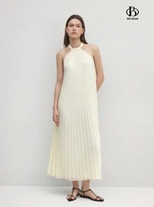 BizChic Vestido de línea A elegante y plisado de color crema para el verano, con tirantes y forro