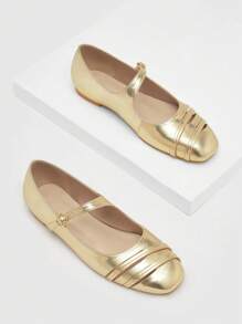 Women Metallic Cut Out Design Flats, Glamorous Outdoor Mary Jane Flats - Gold - View 5