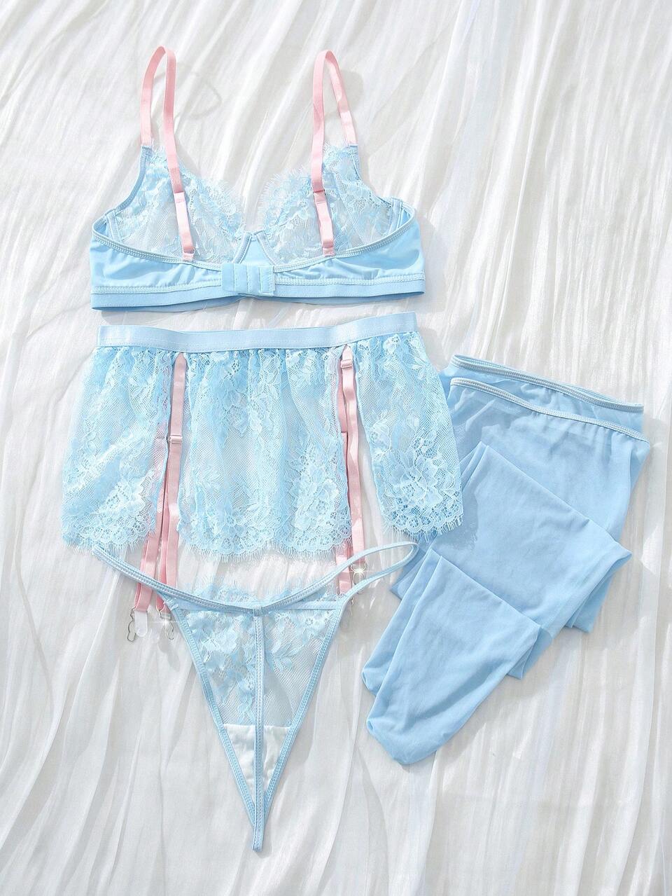 Lace Sexy Lingerie Set With Contrasting Woven Ribbon