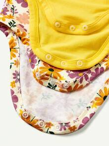 Cozy Pixies Bộ đồ liền thân ngắn tay in chữ cho bé gái có cổ tròn - Màu vàng - Xem 8